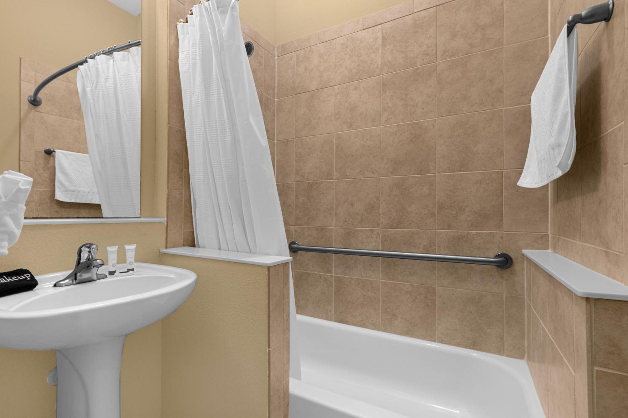 Cozy & Elegant 4Br Enchanted Townhouse - 1 Mile To Disney With Resort Pool, Gym, & Jacuzzi Orlando Esterno foto