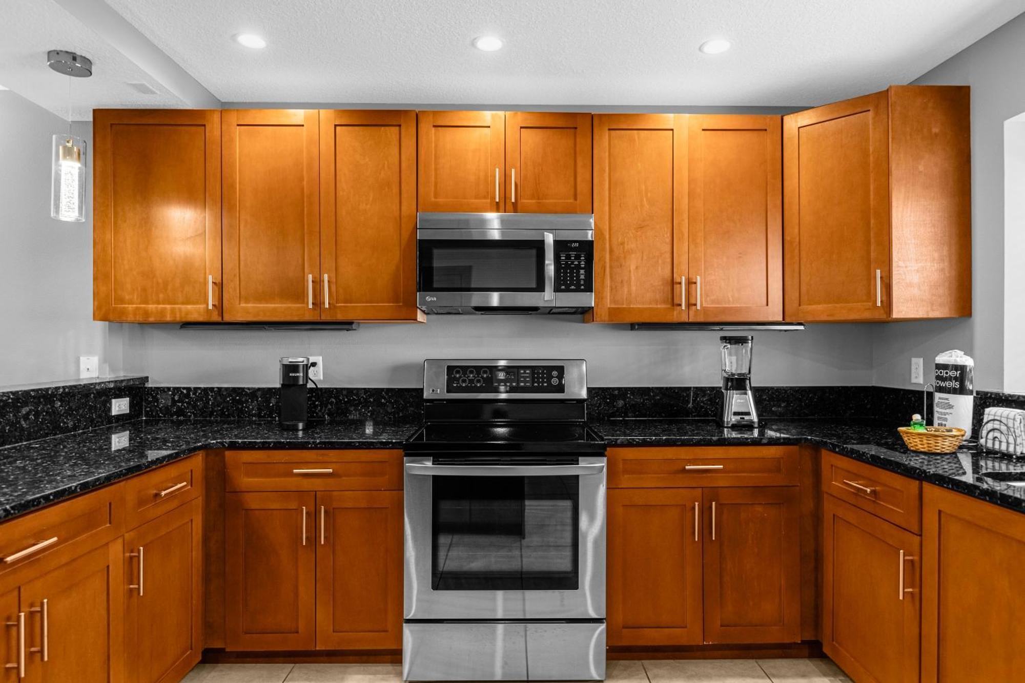 Cozy & Elegant 4Br Enchanted Townhouse - 1 Mile To Disney With Resort Pool, Gym, & Jacuzzi Orlando Esterno foto